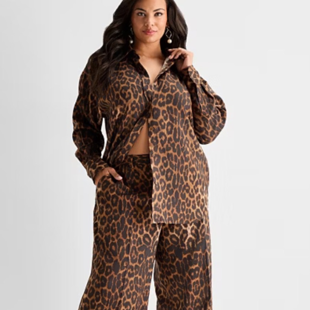Ashley Graham Plus Size Leopard Print Blouse Sz 1X NWT
